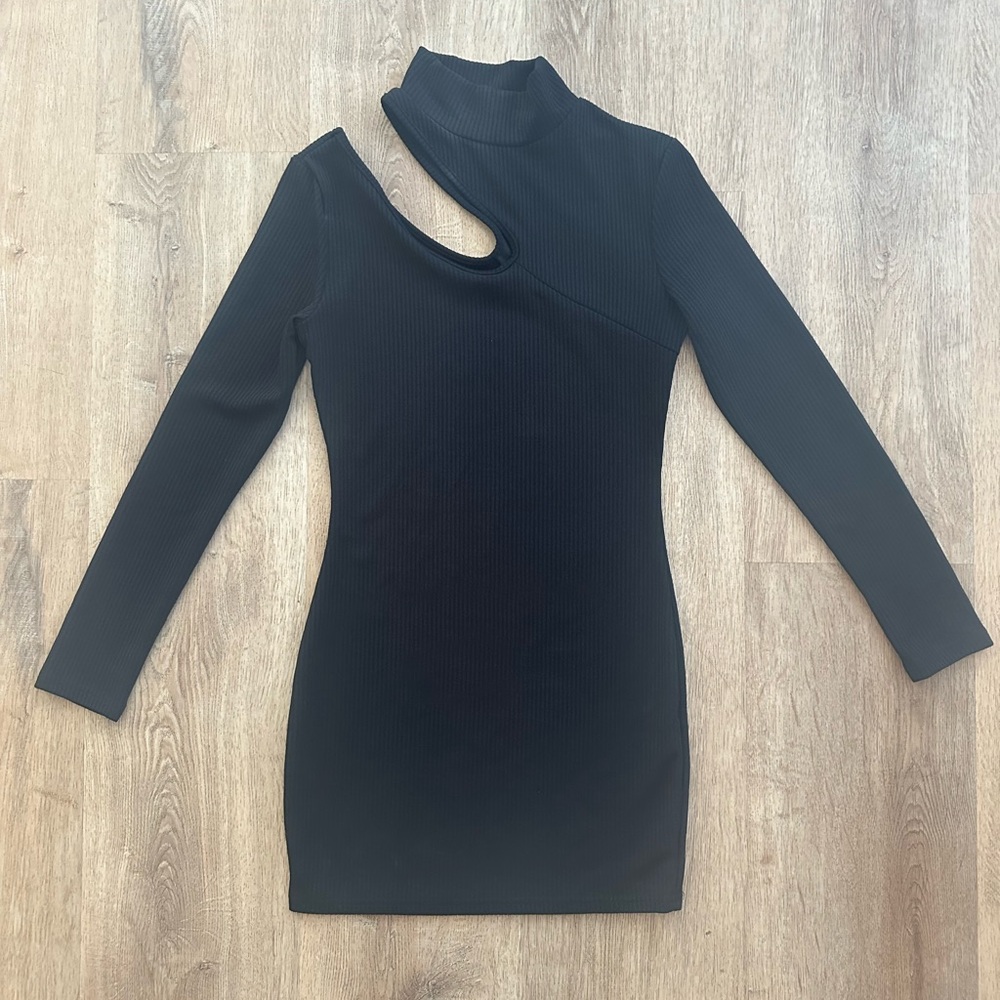 Elegant Black Cut-Out Dress
